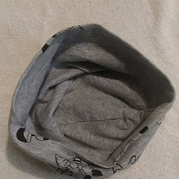 Disney  Minnie Mouse hat New - Picture 2 of 3